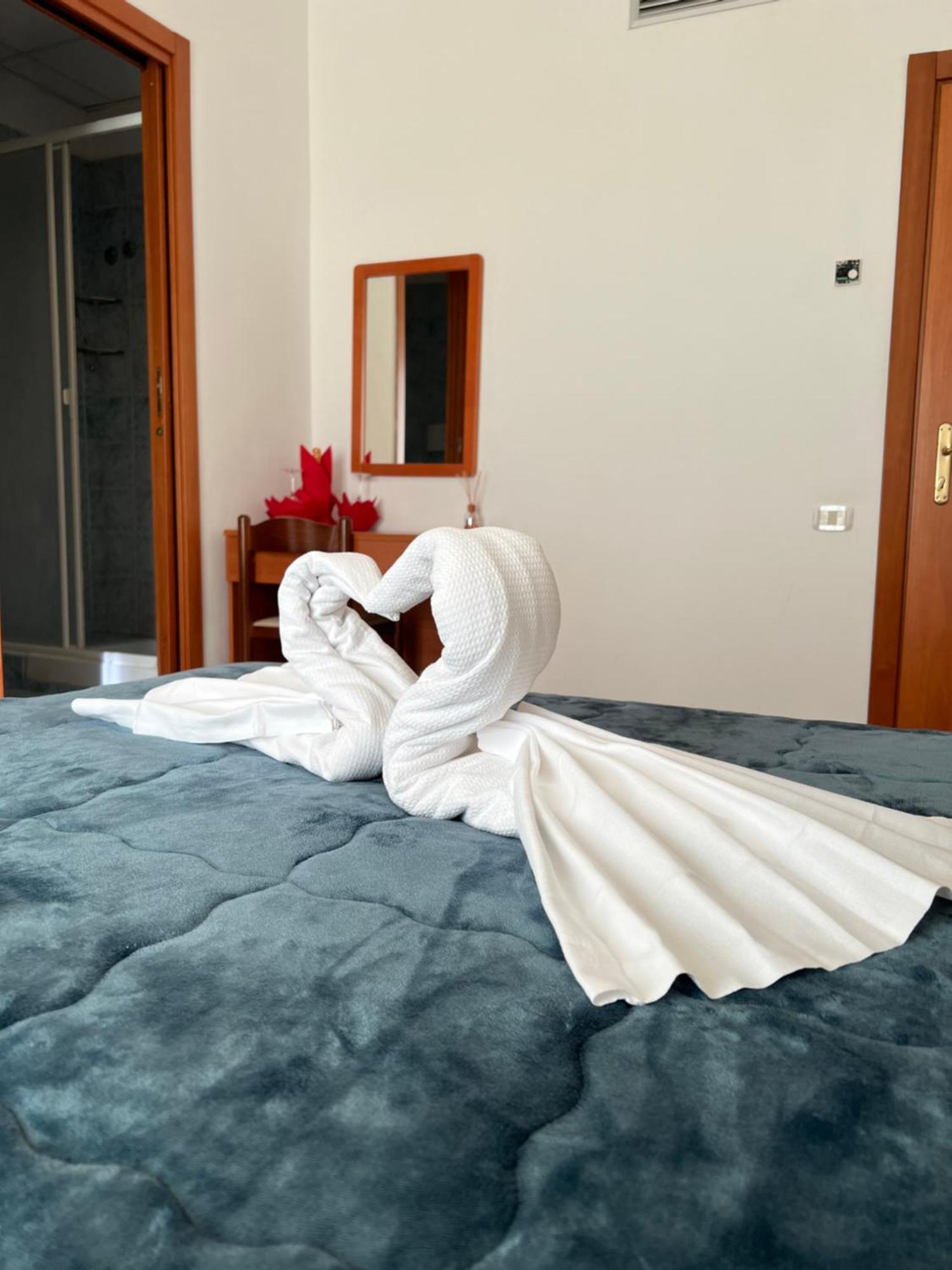 Hotel Vico Alto Сиена Экстерьер фото
