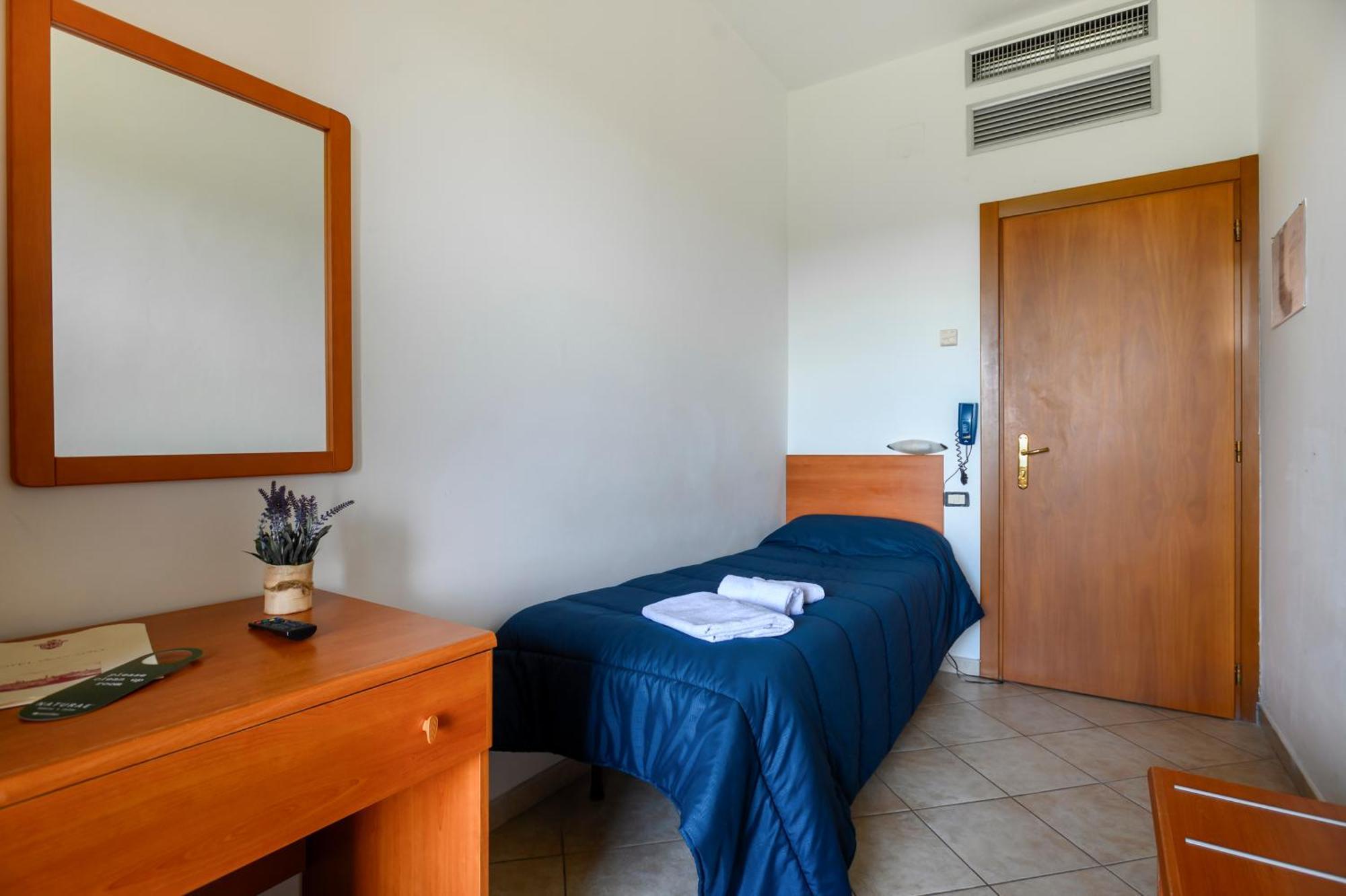 Hotel Vico Alto Сиена Экстерьер фото