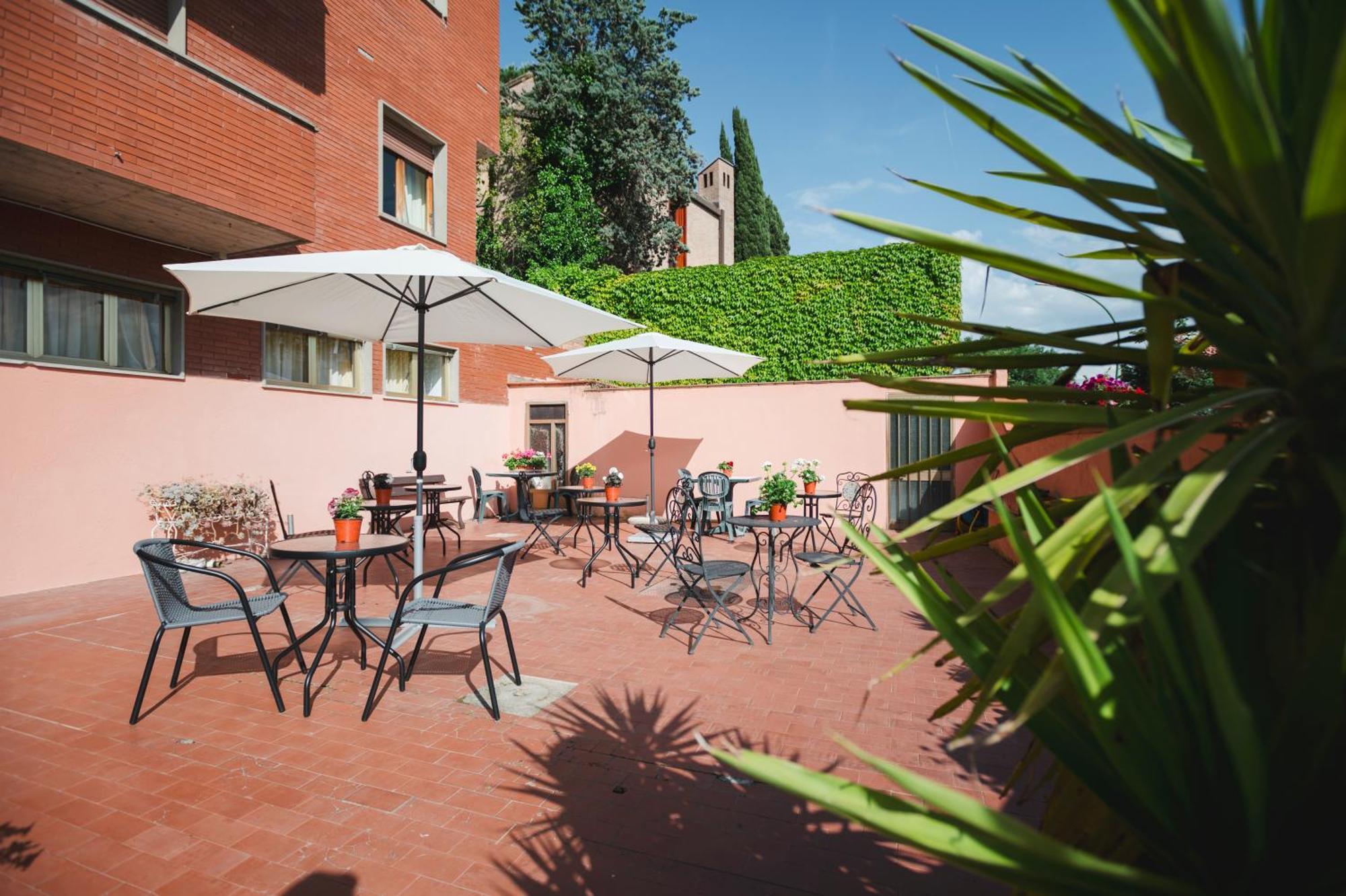 Hotel Vico Alto Сиена Экстерьер фото